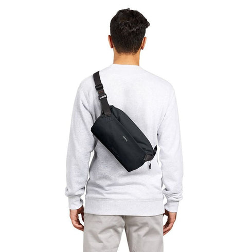 Bellroy Lite Sling
